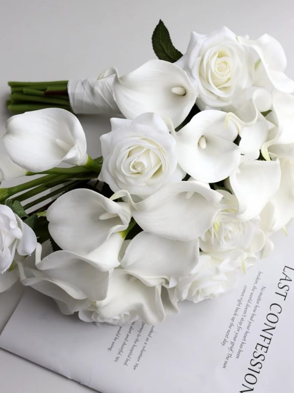 High-end Lily Artificial Bouquet - Image 6